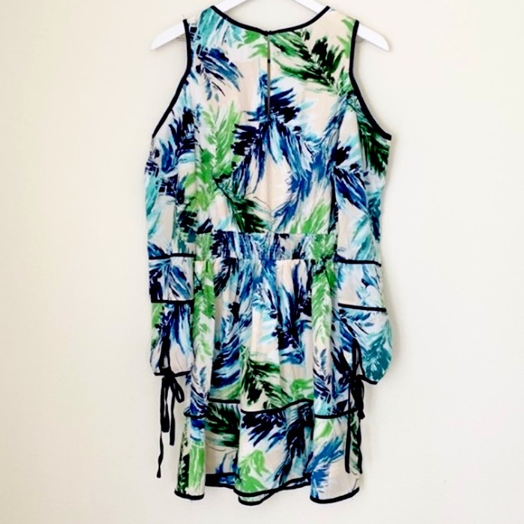 Adelyn Rae Dress - Picture 5 of 6